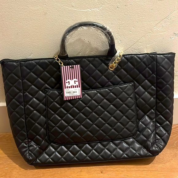 Gilda Paris Handbags - Gilda Paris 🆕luggage bag